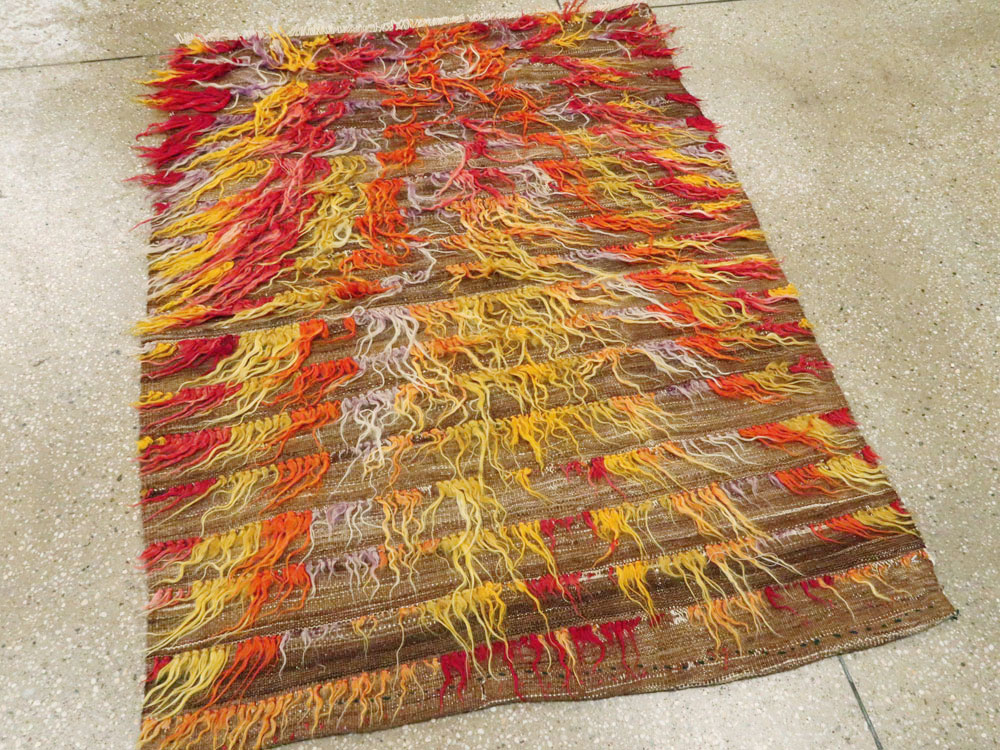 Vintage Turkish Tulu Rug, No.12626 - Staging