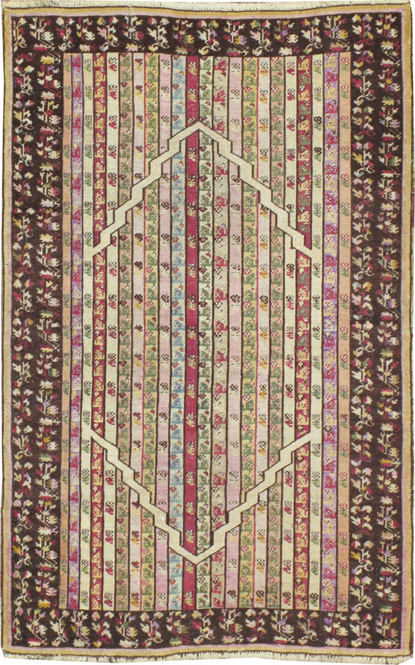 Antique Tukish Ghiordes Rug, No.12693 - Staging