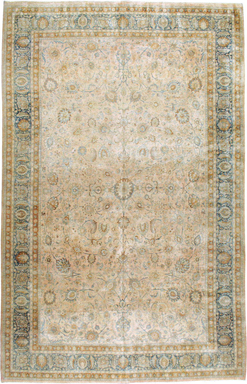 Antique Persian Mashad Rug, No.12731 - Staging