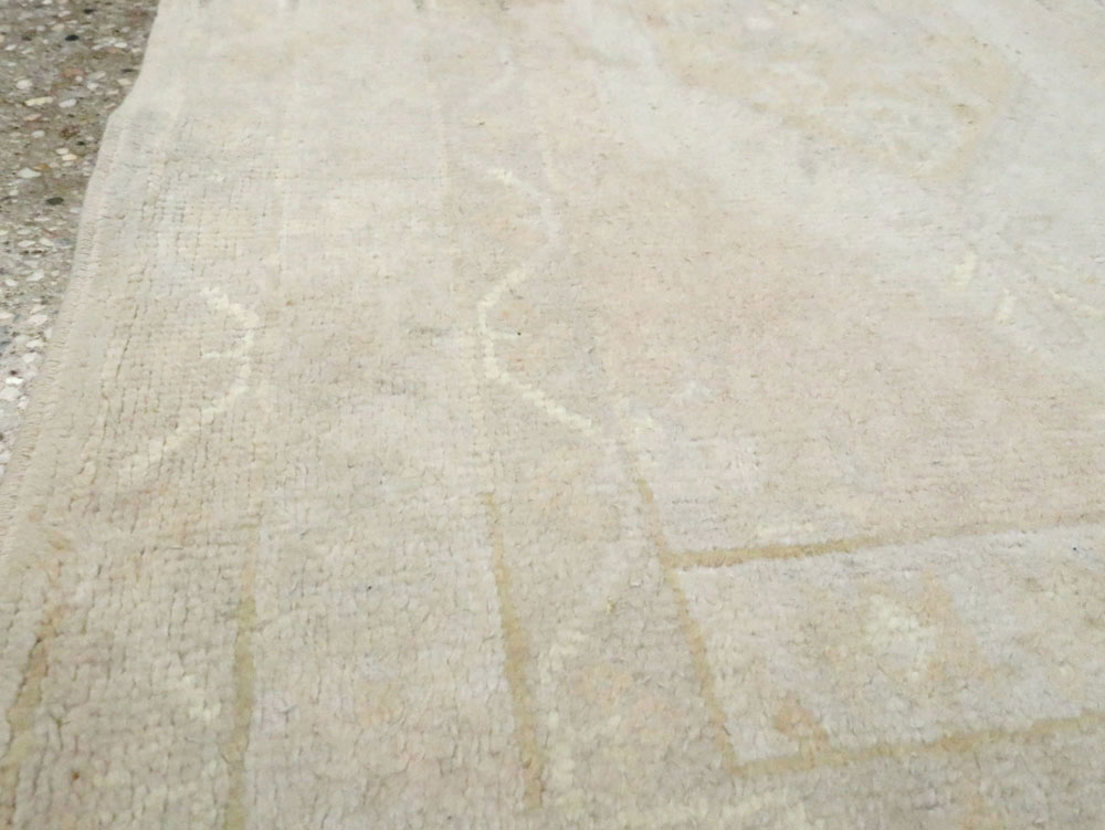 Vintage Turkish Sivas Rug, No.12736 - Staging