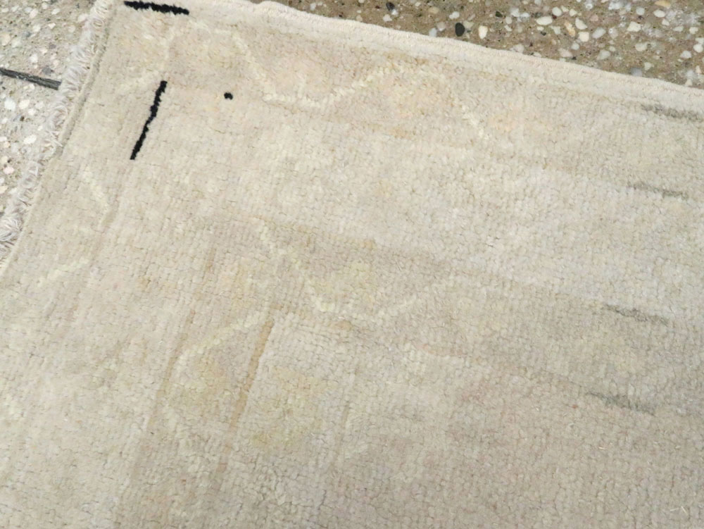 Vintage Turkish Sivas Rug, No.12736 - Staging