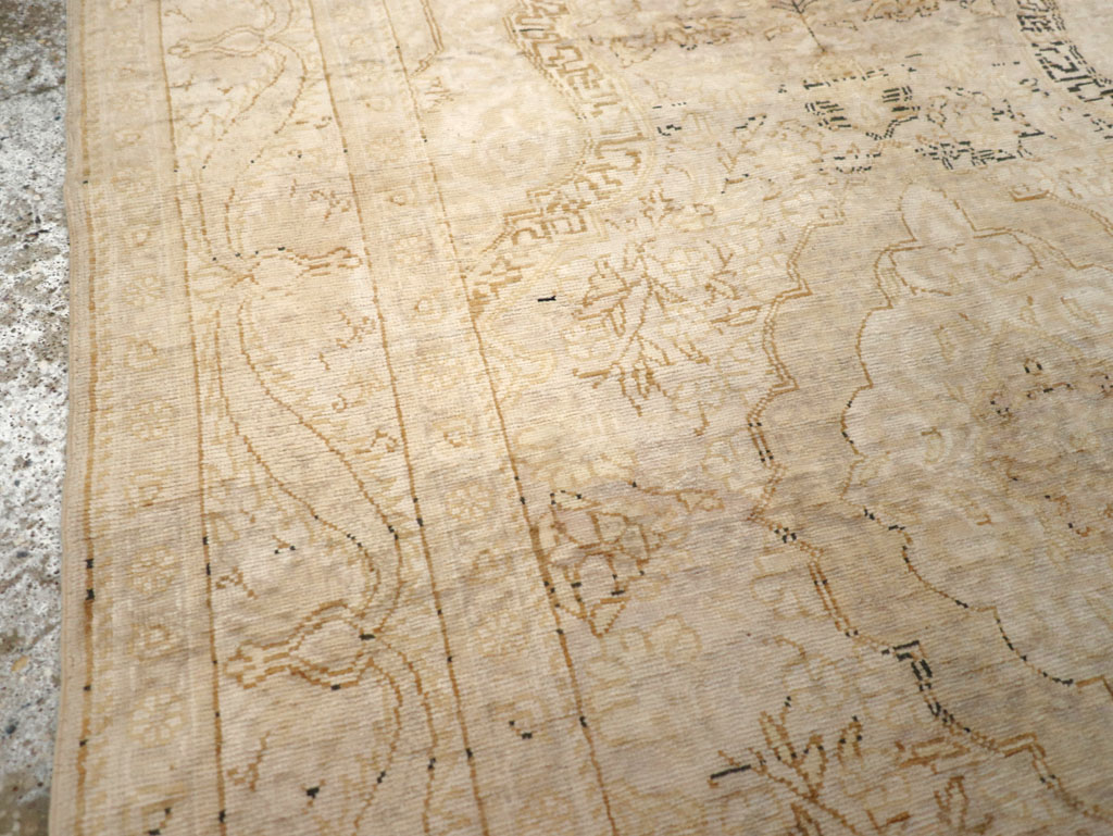 Vintage Turkish Sivas Rug, No.12814 - Staging