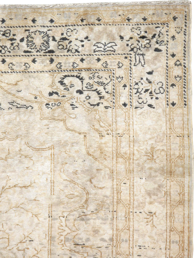 Vintage Turkish Sivas Rug, No.12844 - Staging