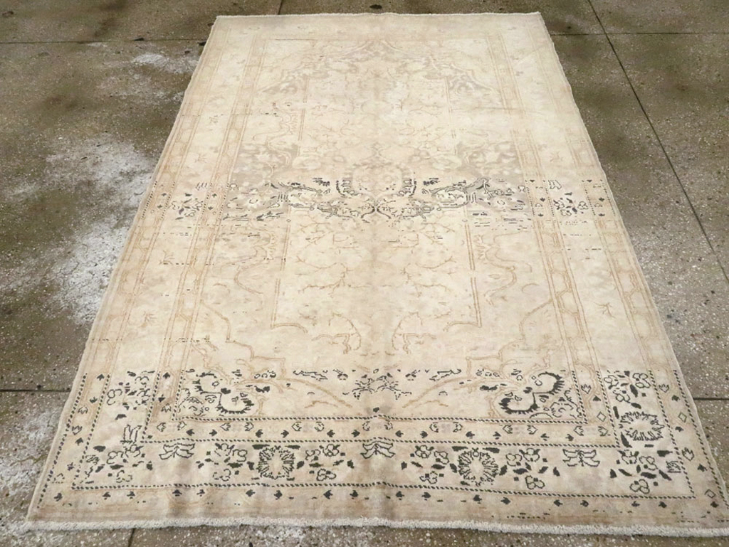 Vintage Turkish Sivas Rug, No.12844 - Staging