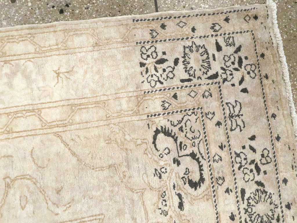 Vintage Turkish Sivas Rug, No.12844 - Staging