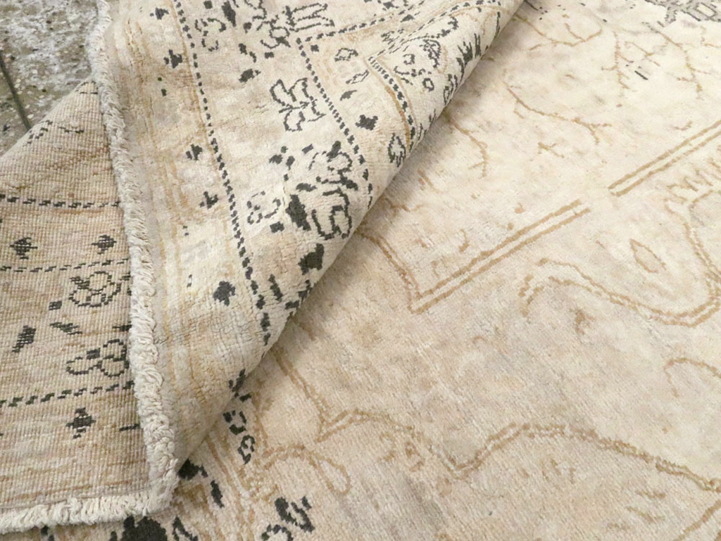 Vintage Turkish Sivas Rug, No.12844 - Staging