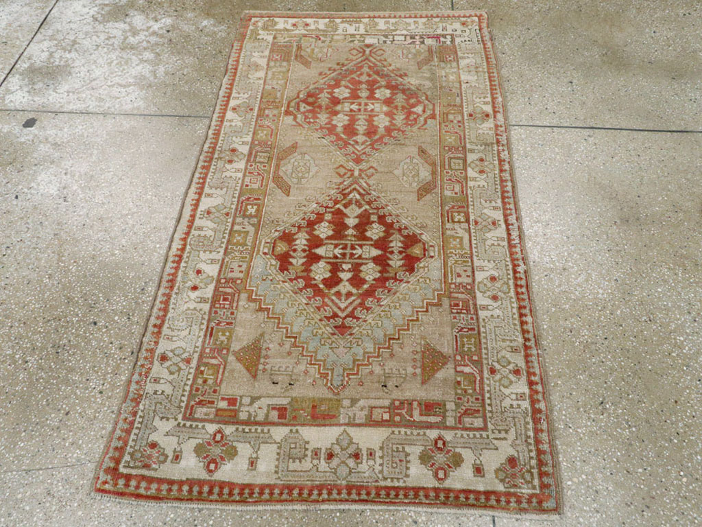 Vintage Persian Serab Throw Rug, No.12944 - Staging