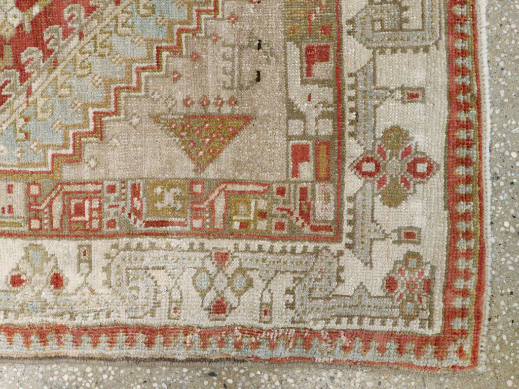 Vintage Persian Serab Throw Rug, No.12944 - Staging