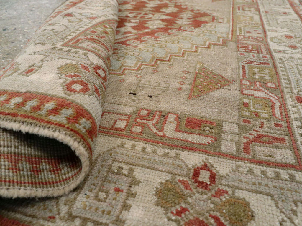 Vintage Persian Serab Throw Rug, No.12944 - Staging