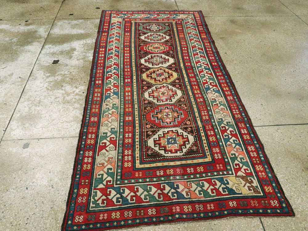 Antique Caucasian Shirvan Rug, No.12955 - Staging