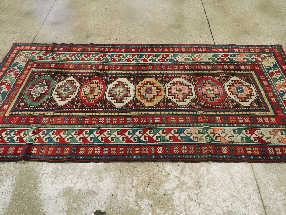 Antique Caucasian Shirvan Rug, No.12955 - Staging