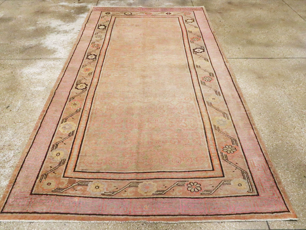 Antique East Turkestan Khotan Gallery Rug, No.13066 - Staging