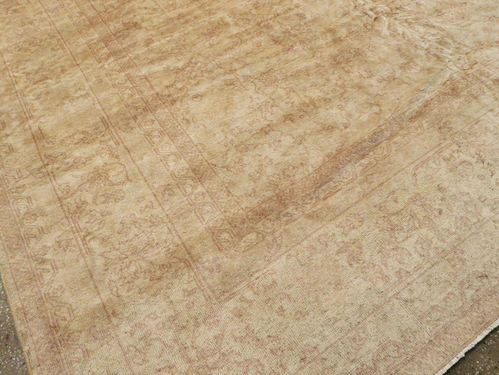 Vintage Turkish Sivas Rug, No.13075 - Staging