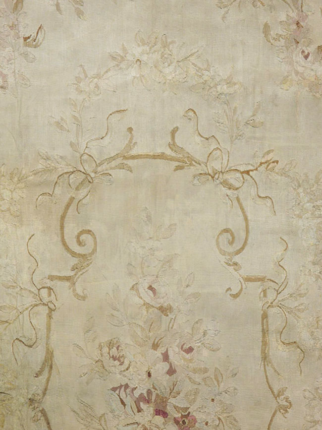 Antique French Aubusson Rug, No.13096 - Staging