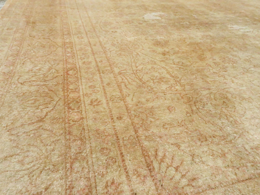 Vintage Persia Sivas Carpet, No.13203 - Staging