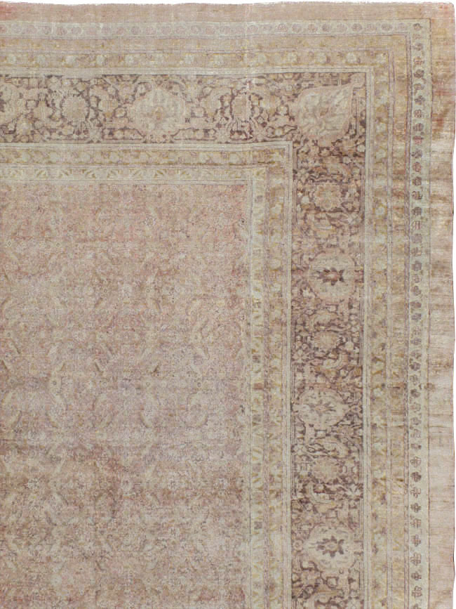 Vintage Indian Lahore Carpet, No.13213 - Staging