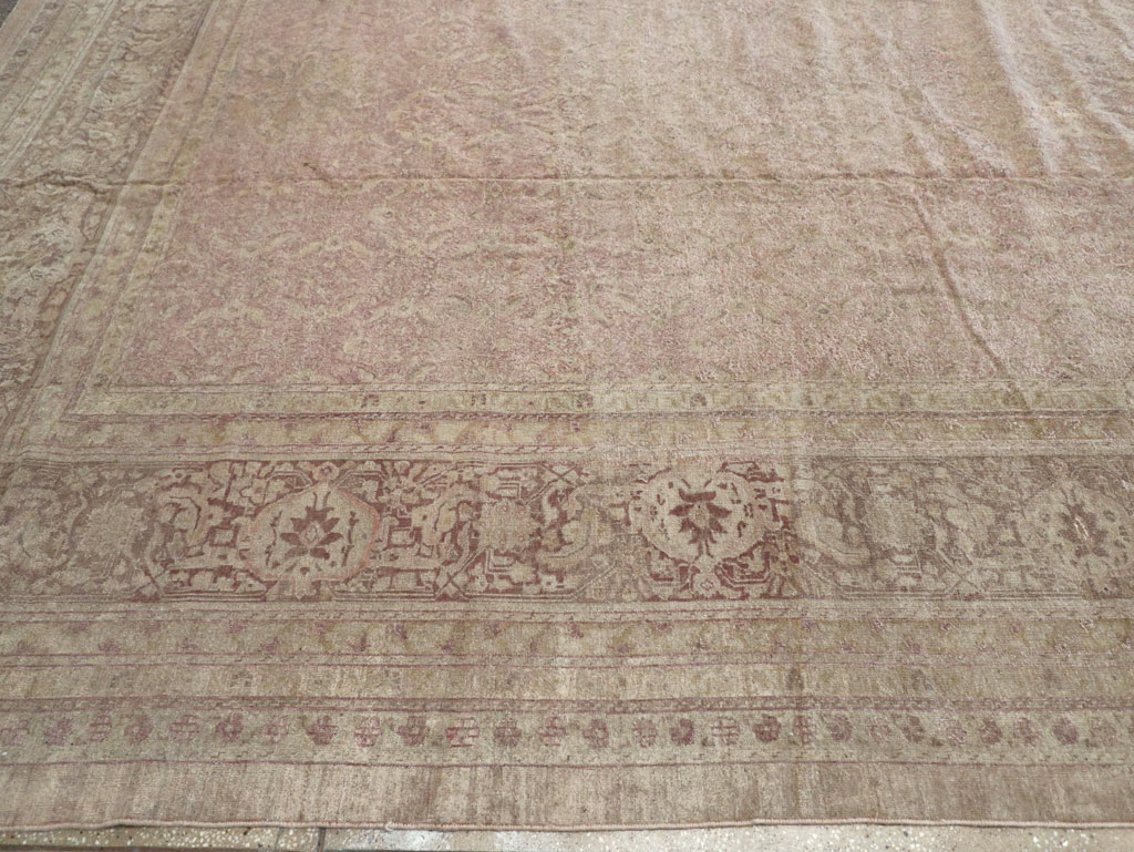 Vintage Indian Lahore Carpet, No.13213 - Staging