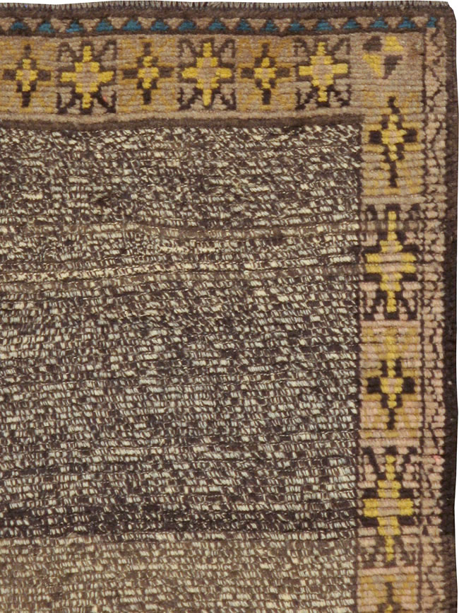 Vintage Turkish Konya Rug, No.13217 - Staging