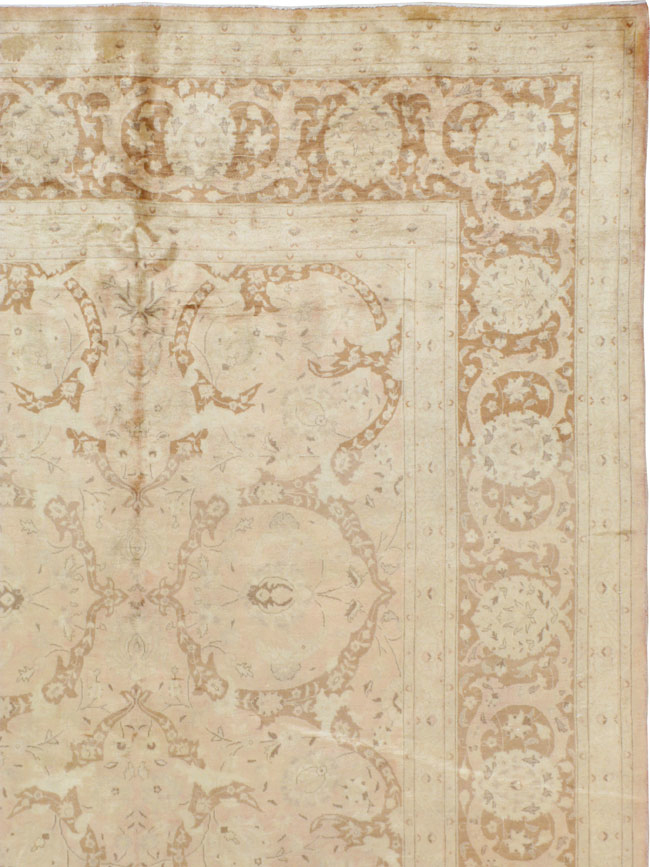 Antique Persian Tabriz Carpet, No.13266 - Staging