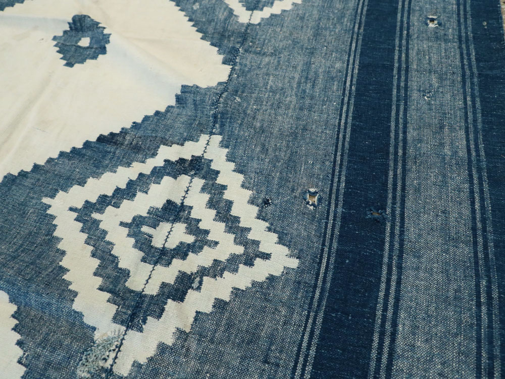 Antique Indian Textile, No.13277 - Staging