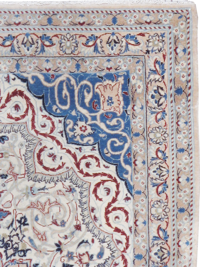 Vintage Persian Nain Rug, No.13278 - Staging