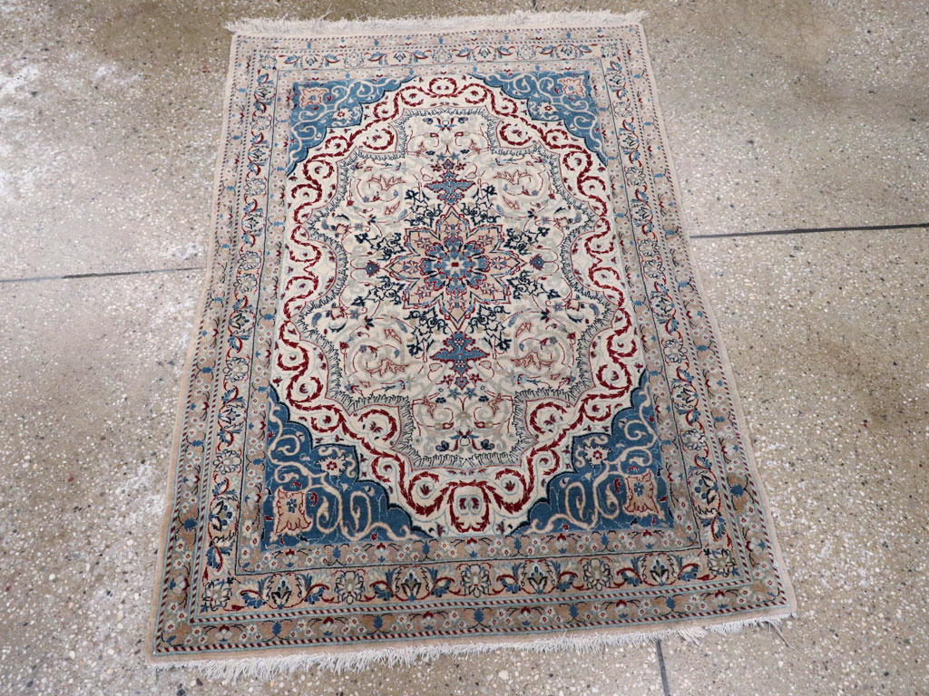 Vintage Persian Nain Rug, No.13278 - Staging