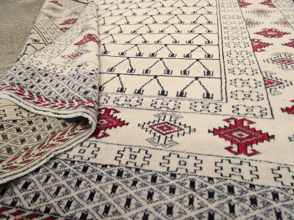 Vintage Persian Baluch Rug, No.13313 - Staging