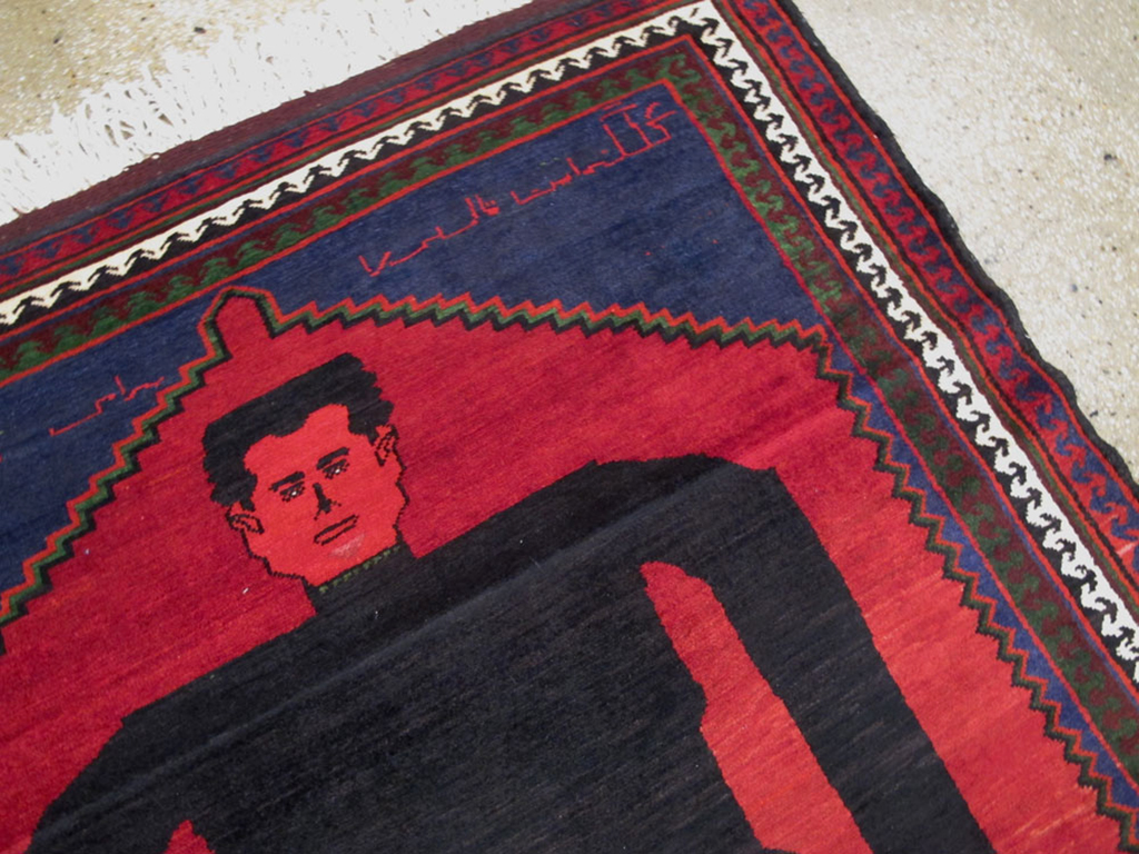 Vintage Shiraz Pictorial Rug, No.13322 - Staging