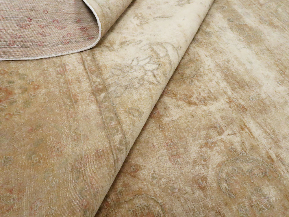 Antique Persian Tabriz Rug, No.13343 - Staging