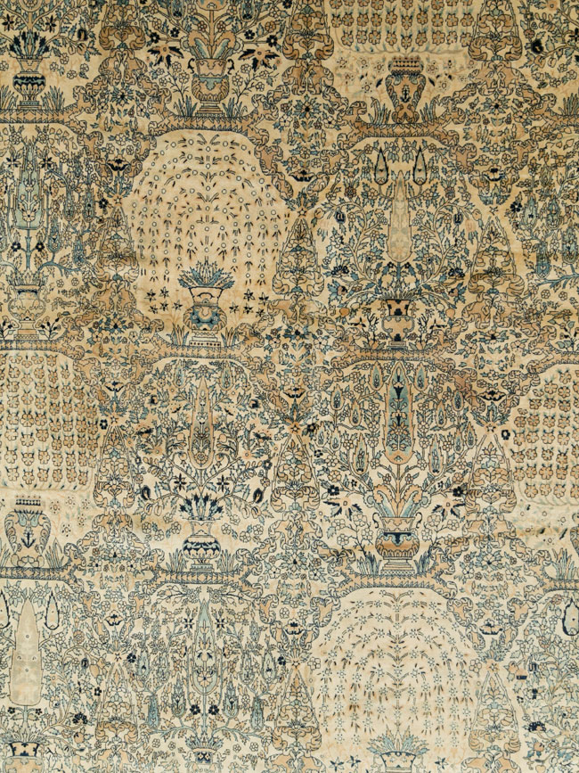 Vintage Indian Lahore Oversize Carpet, No.13446 - Staging