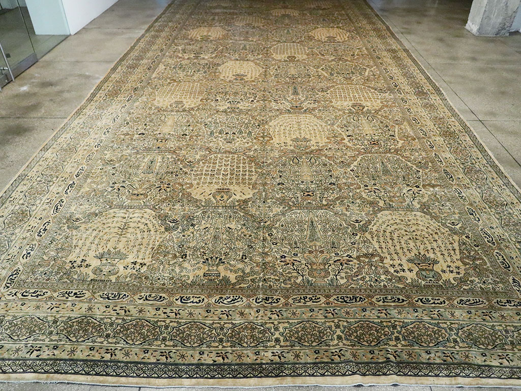 Vintage Indian Lahore Oversize Carpet, No.13446 - Staging
