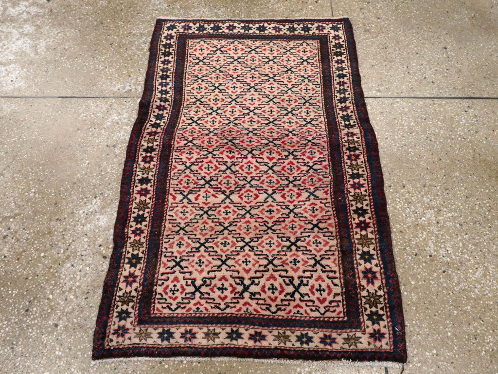 Antique Caucasian Shirvan Rug, No.13471 - Staging