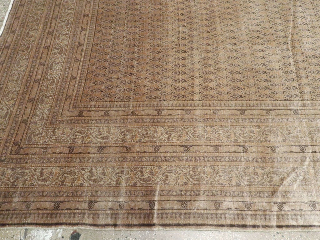 Vintage Turkish Herekeh Carpet, No.13631 - Staging