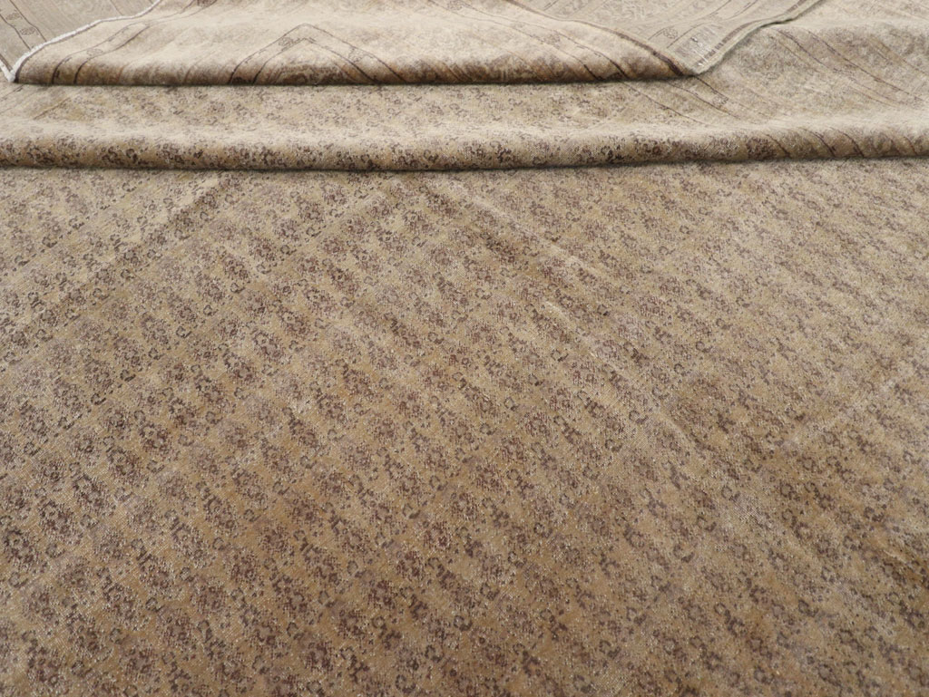 Vintage Turkish Herekeh Carpet, No.13631 - Staging