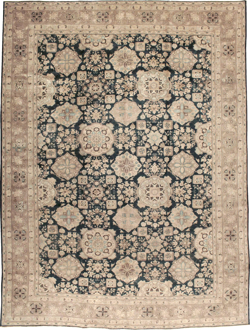 Antique Persian Tabriz Carpet, No.13641 - Staging