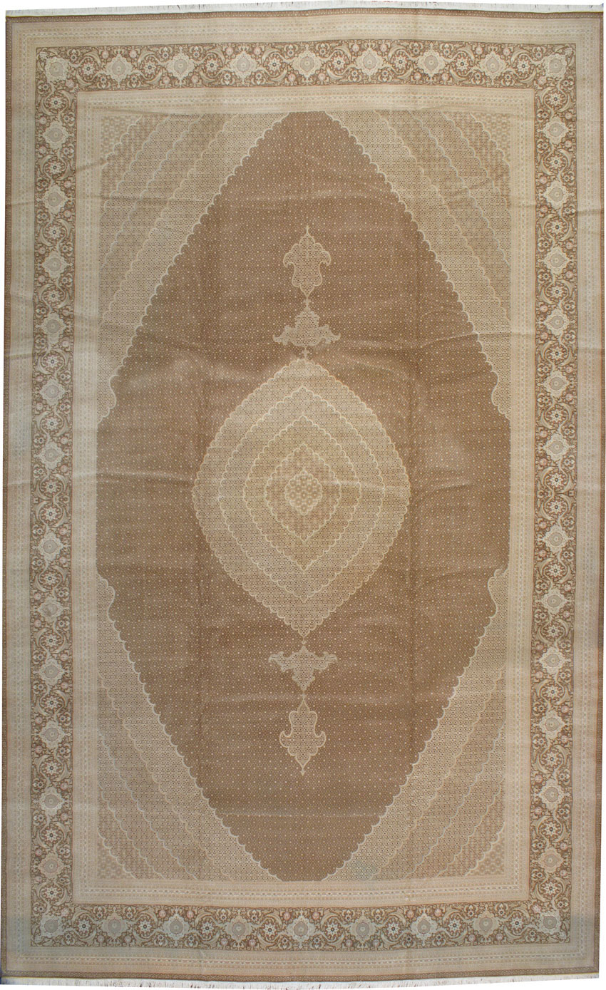 A Tabriz Carpet, No.13644 - Staging