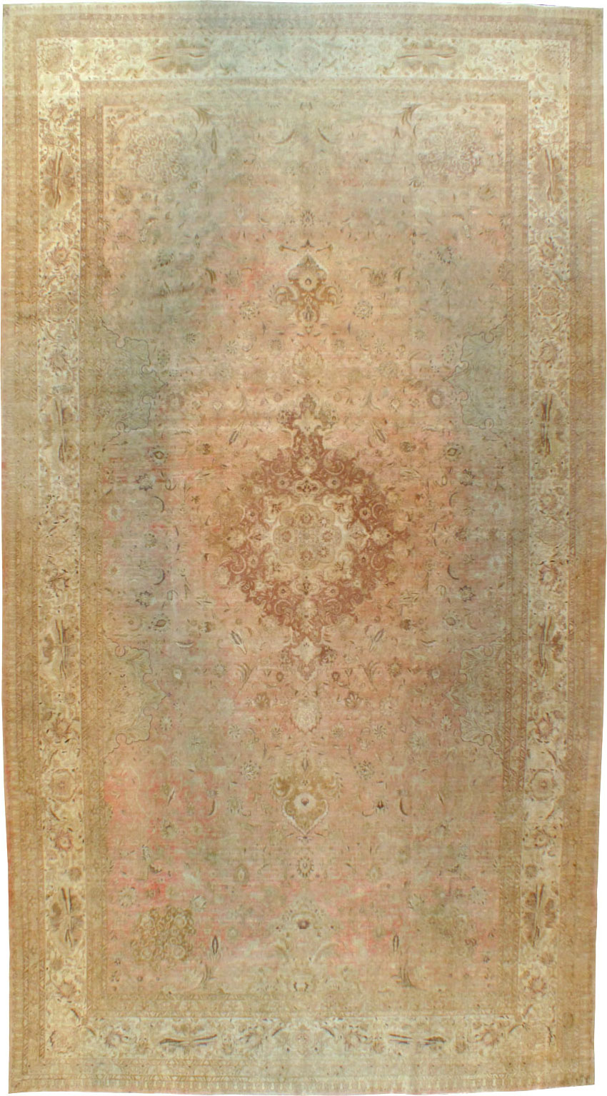 Vintage Persian Tabriz Carpet, No.13693 - Staging