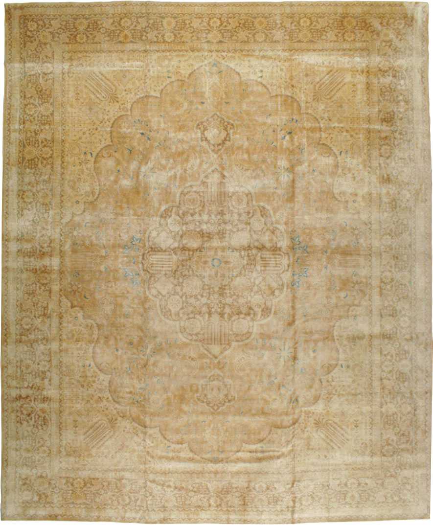 Vintage Persian Tabriz Carpet, No.13706 - Staging