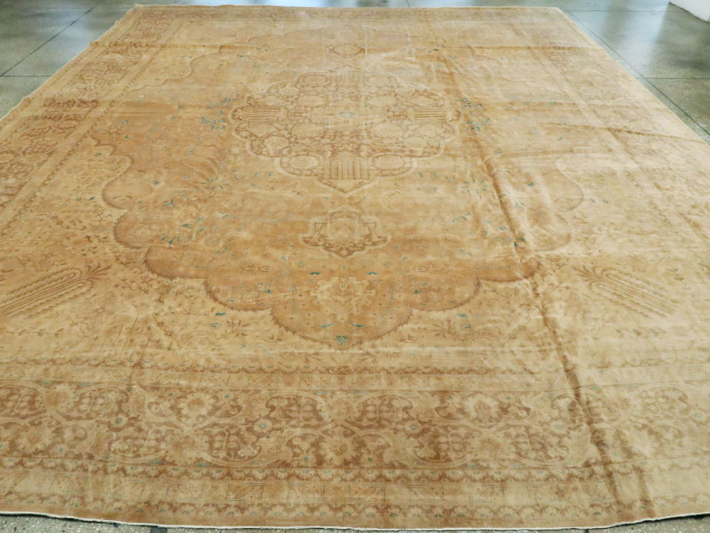 Vintage Persian Tabriz Carpet, No.13706 - Staging