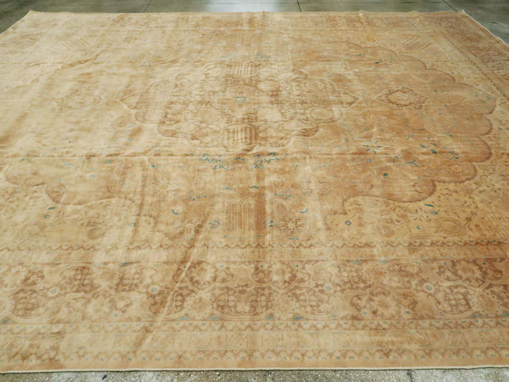 Vintage Persian Tabriz Carpet, No.13706 - Staging