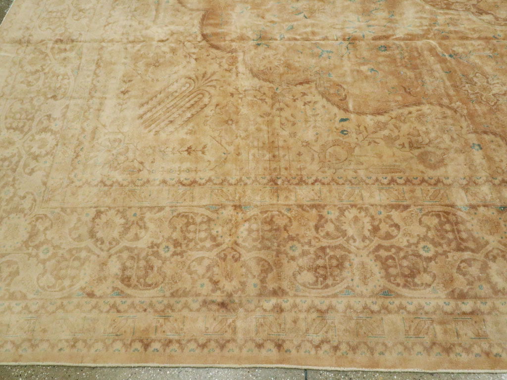 Vintage Persian Tabriz Carpet, No.13706 - Staging