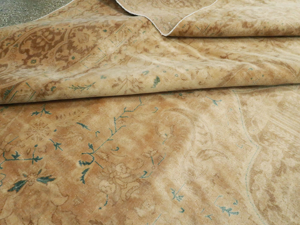 Vintage Persian Tabriz Carpet, No.13706 - Staging