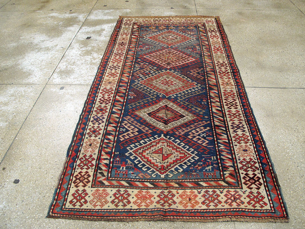 Antique Caucasian Kazak Rug, No.13717 - Staging