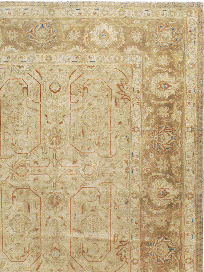 Vintage Persian Tabriz Carpet, No.13806 - Staging