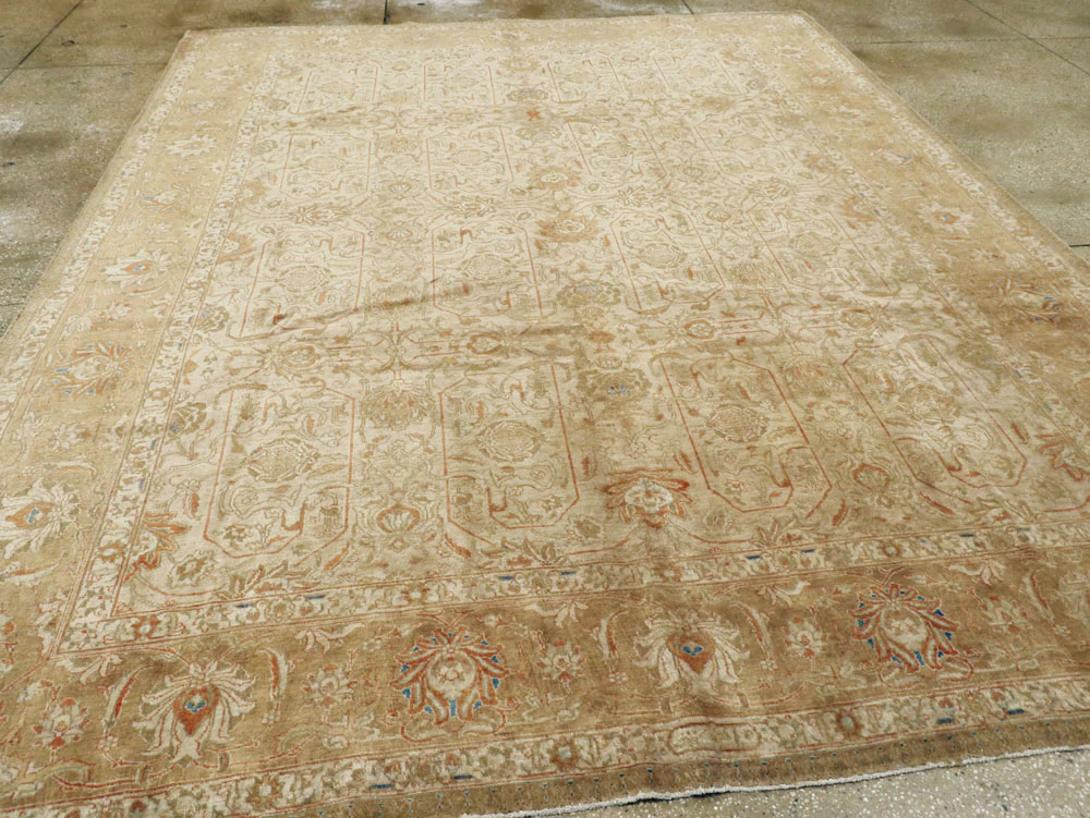 Vintage Persian Tabriz Carpet, No.13806 - Staging