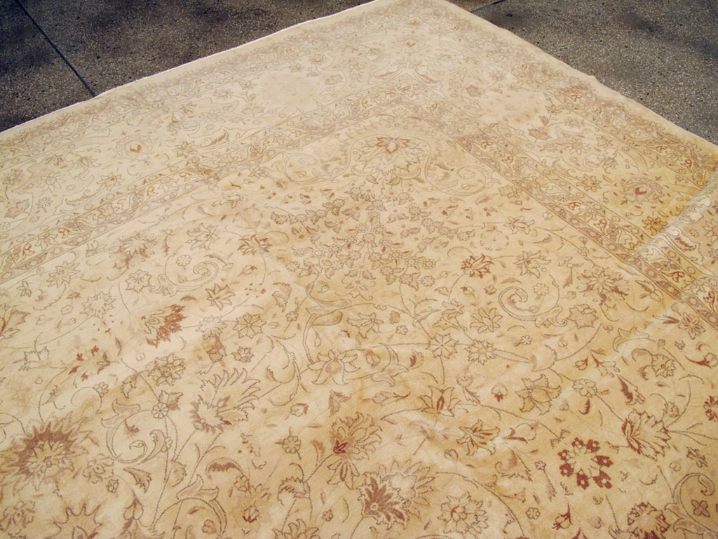 Antique Persian Tabriz Carpet, No.13817 - Staging