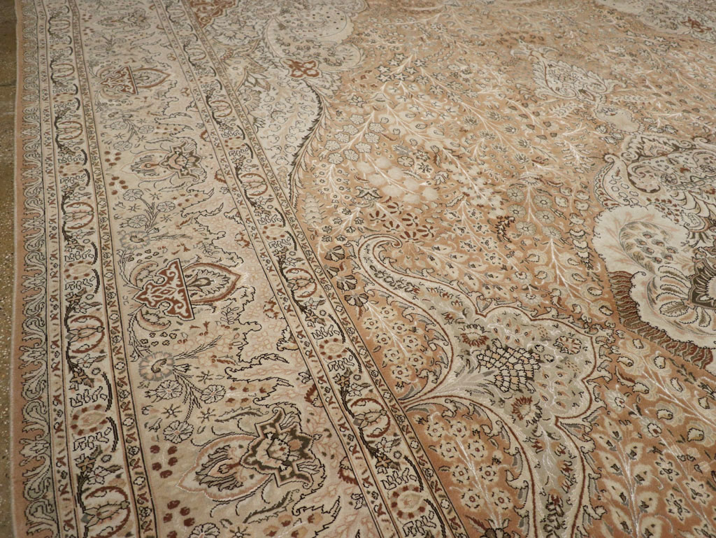 Vintage Tabriz Persian Carpet, No.13818 - Staging