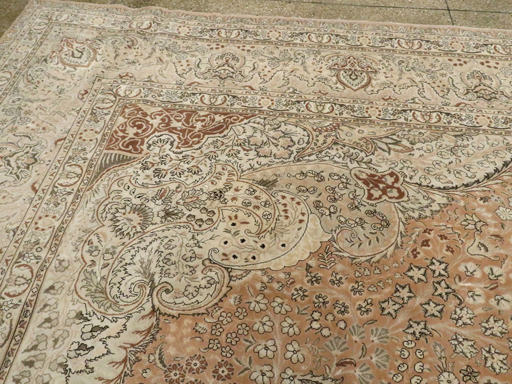 Vintage Tabriz Persian Carpet, No.13818 - Staging