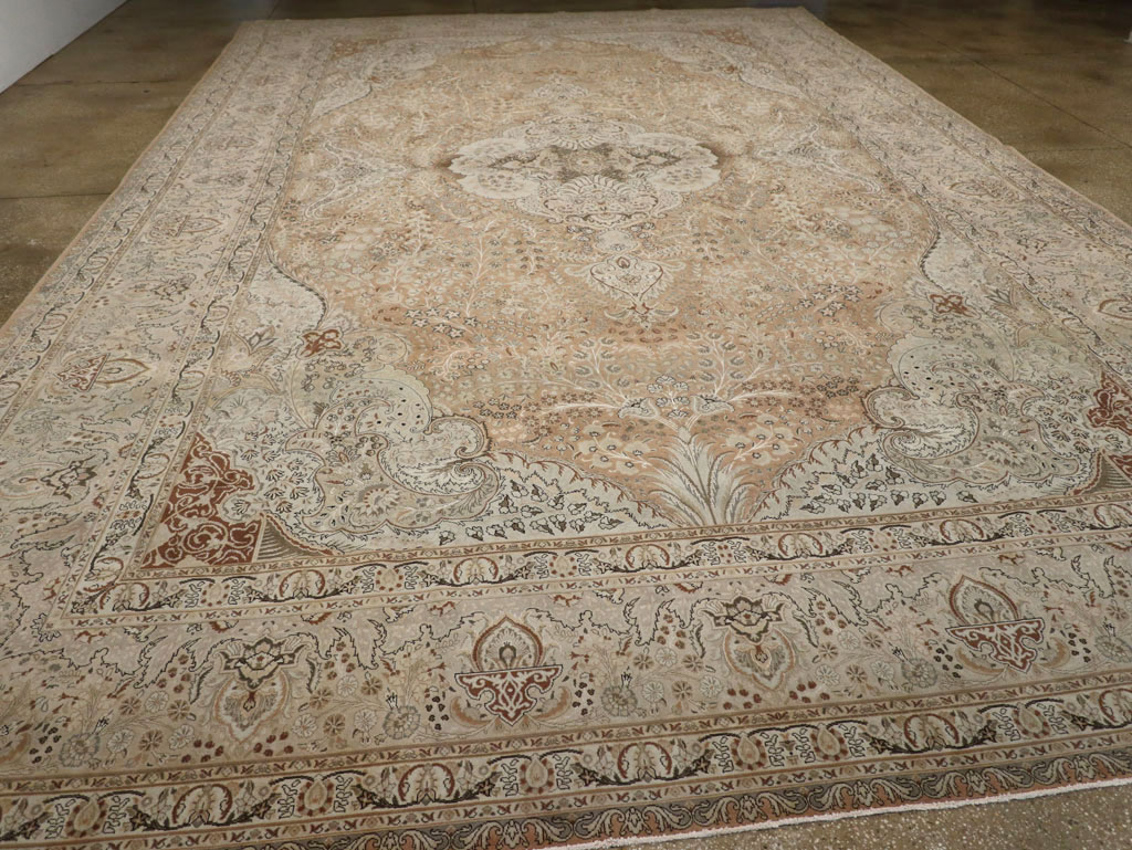 Vintage Tabriz Persian Carpet, No.13818 - Staging
