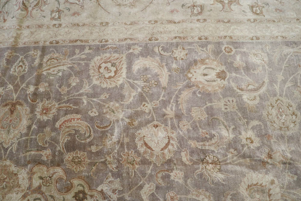 Vintage Persian Tabriz Carpet, No.13819 - Staging